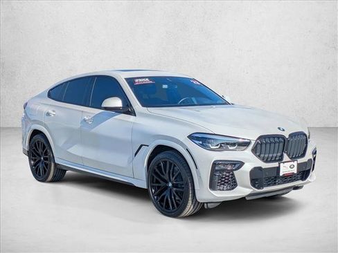 Used 2023 BMW X6 xDrive40i w/ M Sport Package image 3