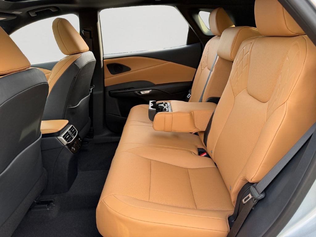 New 2026 Lexus RX 350 Premium AWD/4WD image 8
