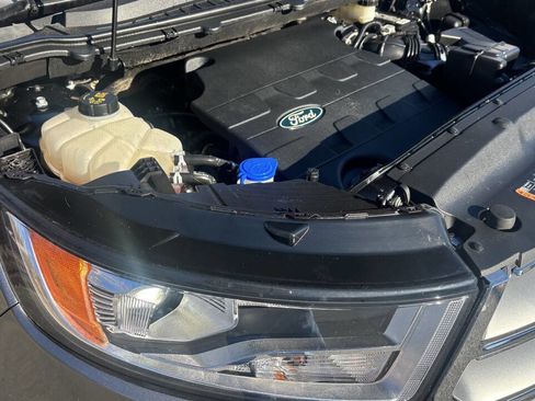 Used 2015 Ford Edge Titanium w/ Equipment Group 302A image 41