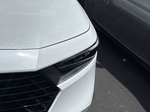 Used 2024 Honda Accord EX image 4