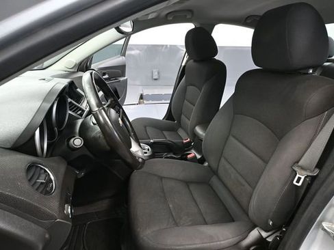 Used 2014 Chevrolet Cruze LT FWD image 20