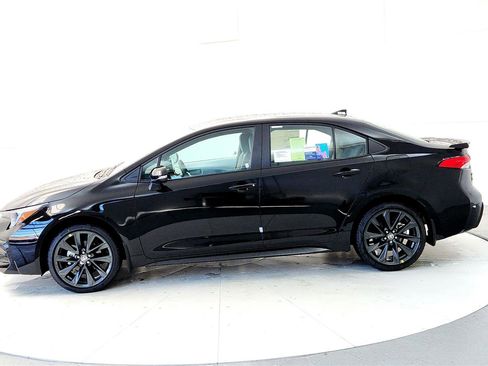 New 2026 Toyota Corolla SE image 3