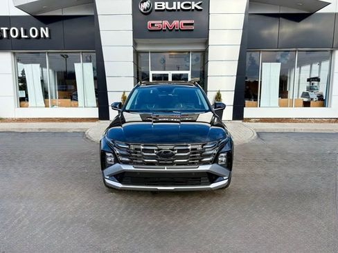 Used 2025 Hyundai Tucson Limited image 4