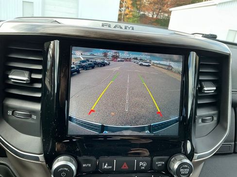 Used 2019 RAM 1500 Laramie image 21