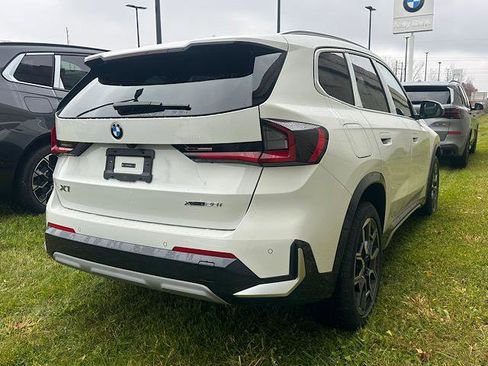 New 2026 BMW X1 xDrive28i w/ Technology Package image 3