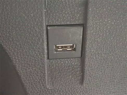 Used 2021 Toyota Corolla LE w/ Carpet Mat Package (TMS) image 26