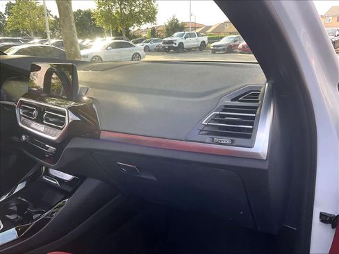 Used 2022 BMW X3 xDrive30i w/ Convenience Package image 16