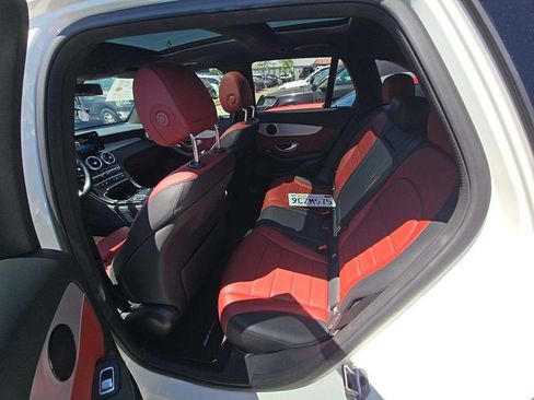 Used 2022 Mercedes-Benz GLC 300 image 8