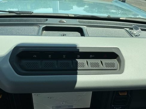 Used 2023 Ford Bronco Badlands w/ Sasquatch Package AWD/4WD image 80
