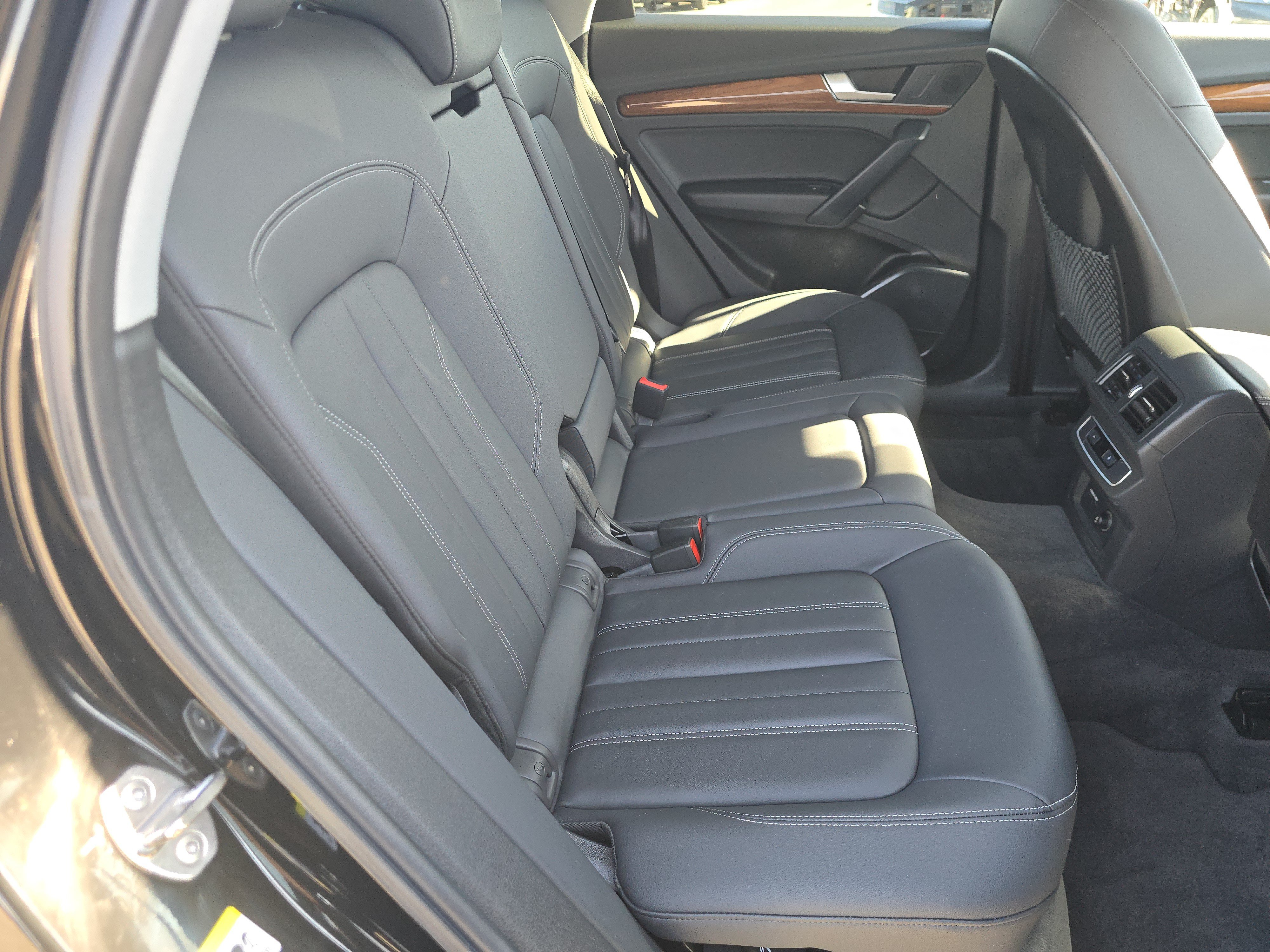 Certified 2023 Audi Q5 2.0T Premium w/ Convenience Package AWD/4WD image 17
