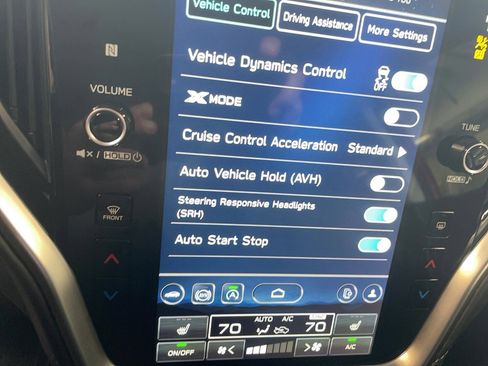 Used 2025 Subaru Outback Premium image 12