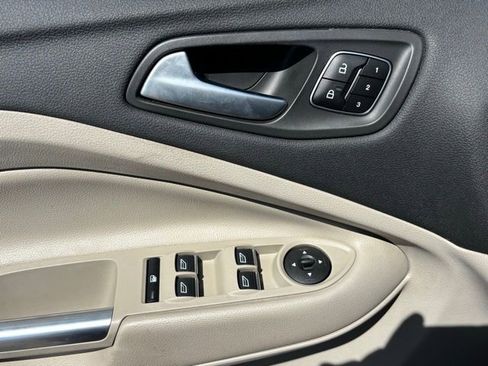 Used 2017 Ford Escape Titanium w/ Equipment Group 301A image 11