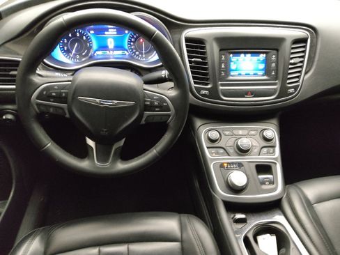 Used 2015 Chrysler 200 C image 22