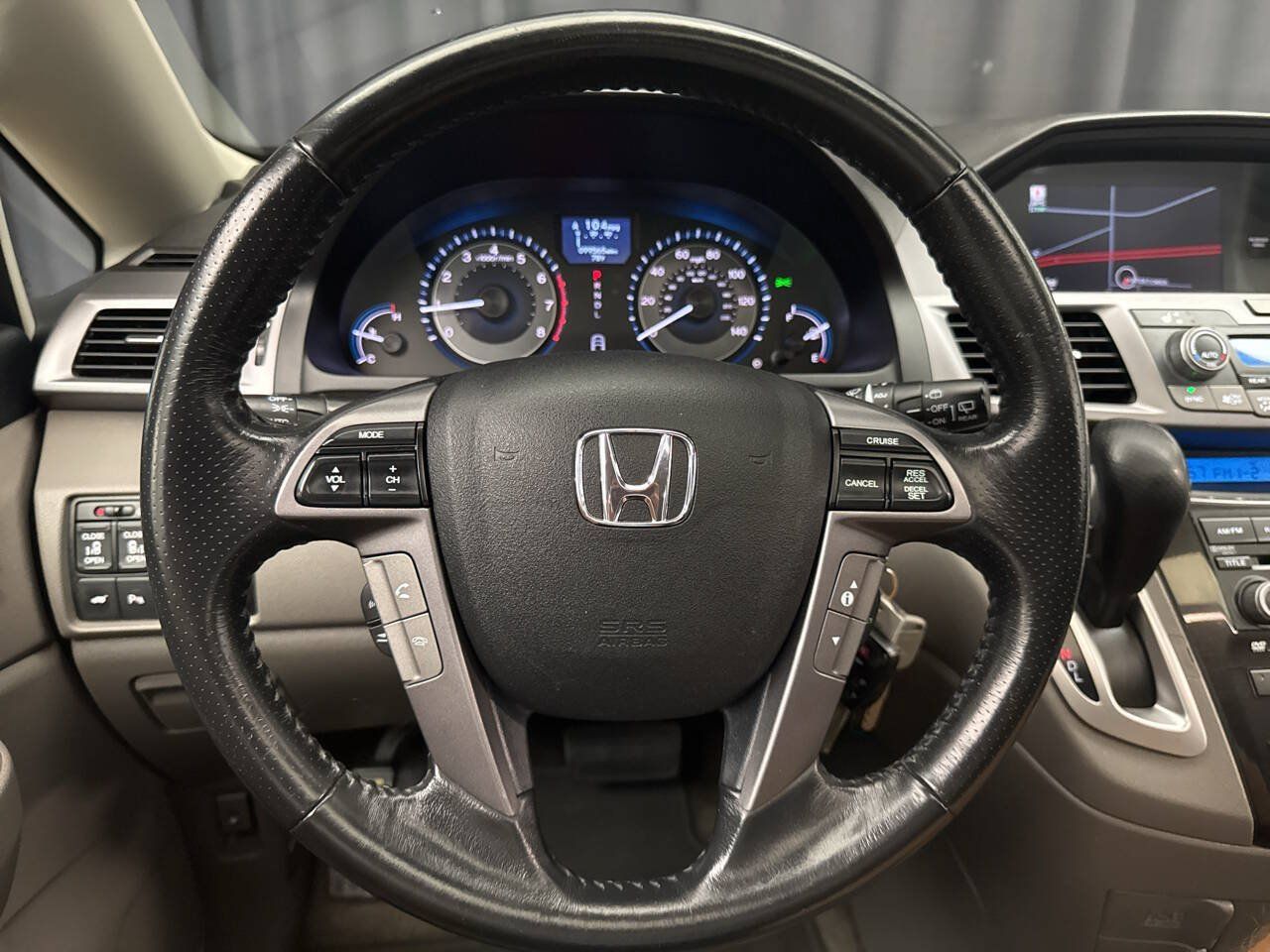 Used 2013 Honda Odyssey Touring Elite image 12