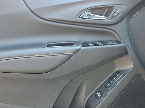 Certified 2022 Chevrolet Equinox Premier w/ LPO, Floor Liner Package FWD image 10