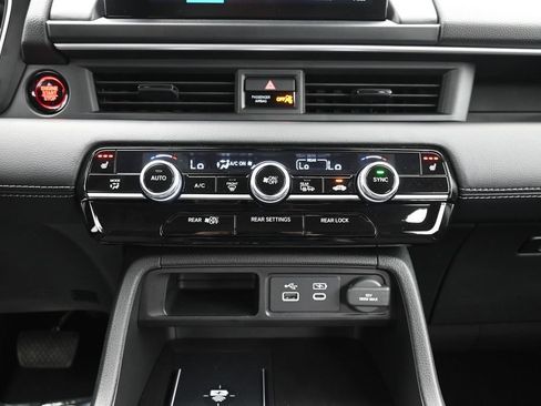 Certified 2025 Honda Pilot EX-L image 49