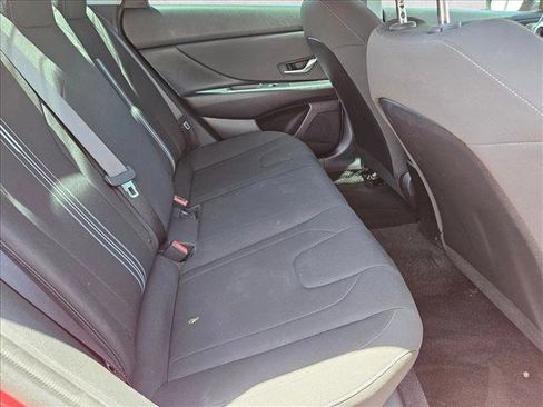 Used 2021 Hyundai Elantra SEL w/ Convenience Package FWD image 18