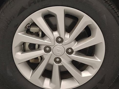 Used 2022 Hyundai Accent SEL FWD image 31