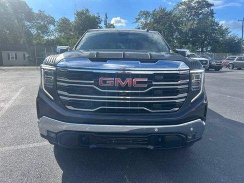 Used 2023 GMC Sierra 1500 SLT w/ SLT Premium Plus Package AWD/4WD image 7