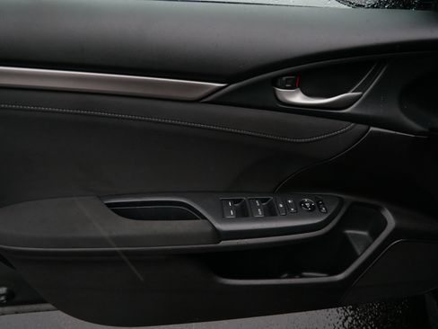 Used 2021 Honda Civic EX image 30