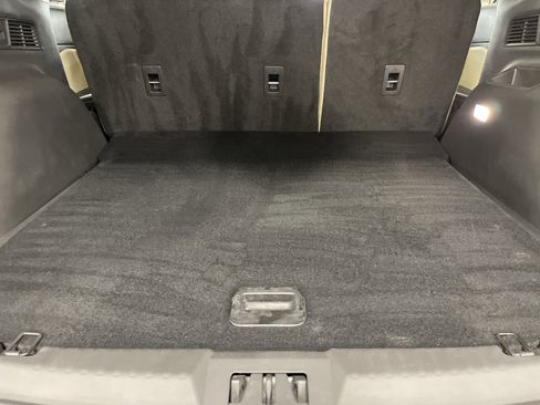 Used 2024 Ford Edge SEL w/ Convenience Package image 12