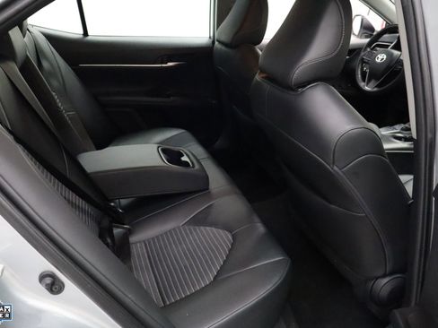 Used 2024 Toyota Camry SE image 24