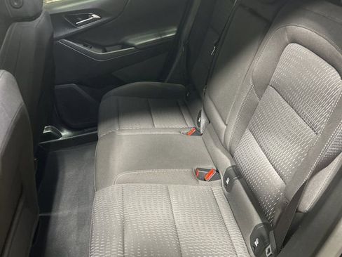 Used 2025 Chevrolet Equinox LT AWD/4WD image 12