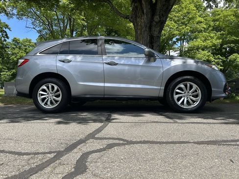 Used 2016 Acura RDX AWD w/ Technology Package image 4