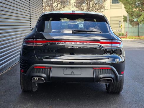 New 2026 Porsche Macan image 6
