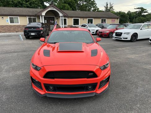 Used 2016 Ford Mustang GT Premium w/ GT Performance Package RWD image 8