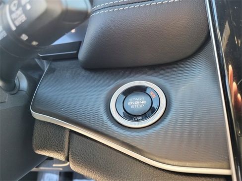 Used 2025 Jeep Grand Cherokee Altitude image 26