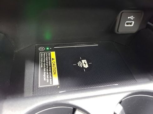 Used 2023 Honda HR-V EX-L image 38