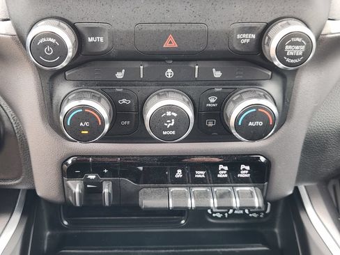 Used 2023 RAM 1500 Lone Star AWD/4WD image 19