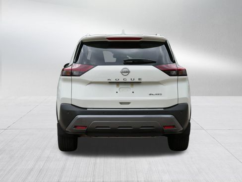 Certified 2023 Nissan Rogue SL w/ SL Premium Package AWD/4WD image 6