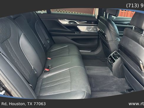 Used 2016 BMW 750i xDrive image 38