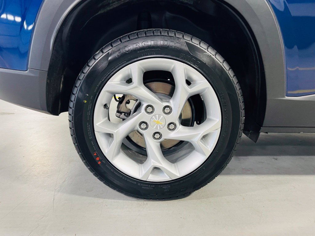 Used 2024 Chevrolet Trax LS w/ LS Convenience Package FWD image 10