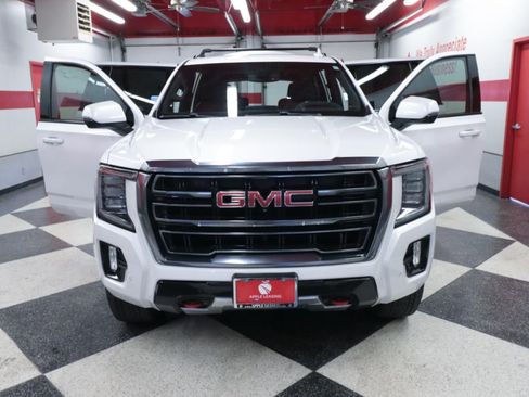 Used 2021 GMC Yukon XL AT4 w/ Technology Package AWD/4WD image 29