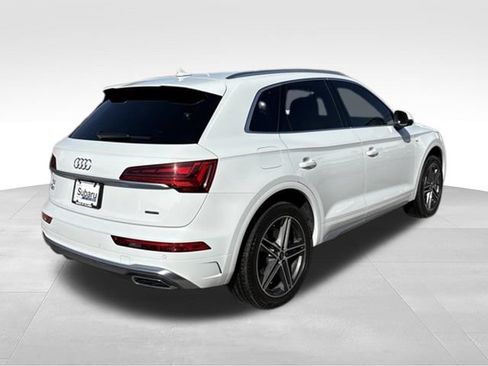 Used 2025 Audi Q5 e Premium AWD/4WD image 7