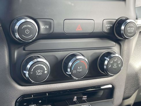 Used 2024 RAM 2500 Big Horn w/ Bed Utility Group image 4