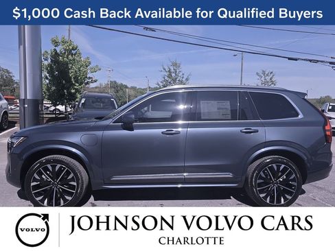 New 2026 Volvo XC90 T8 Ultra w/ Protection Package Premier AWD/4WD image 8