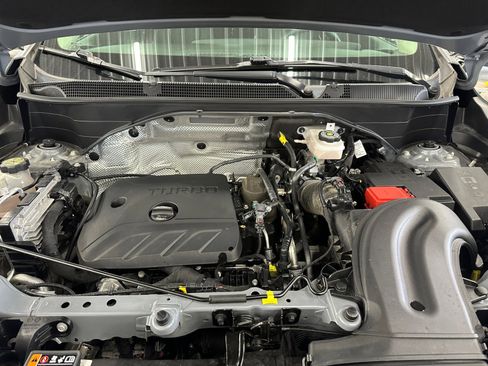 Used 2024 Buick Encore GX Avenir image 34