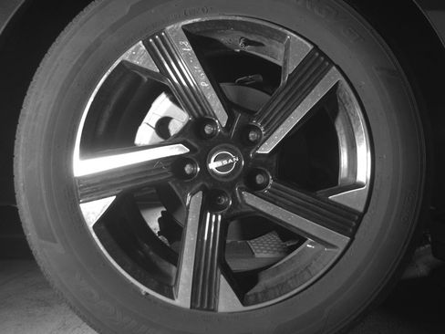 Used 2025 Nissan Sentra SV image 15