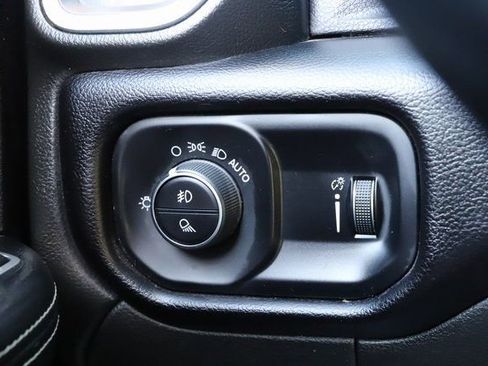 Used 2024 RAM 2500 Big Horn image 37