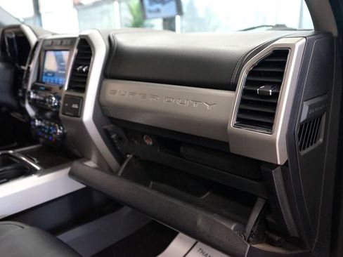 Used 2020 Ford F250 Lariat w/ Lariat Ultimate Package AWD/4WD image 49