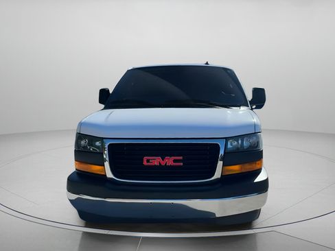 Used 2024 GMC Savana 2500 w/ Driver Convenience Package image 7