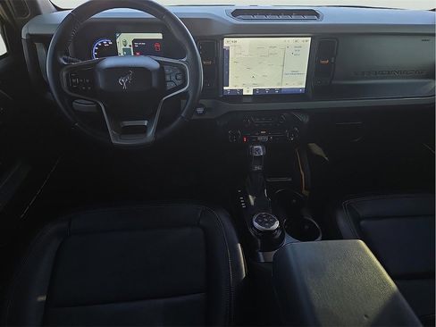 Used 2022 Ford Bronco Badlands w/ Sasquatch Package image 10