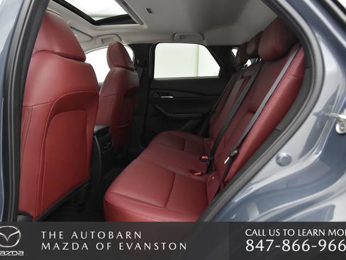 Certified 2025 MAZDA CX-30 AWD 2.5 S w/ Preferred Package image 23