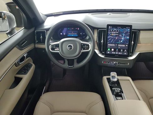 Certified 2026 Volvo XC90 B5 Plus w/ Protection Package AWD/4WD image 19