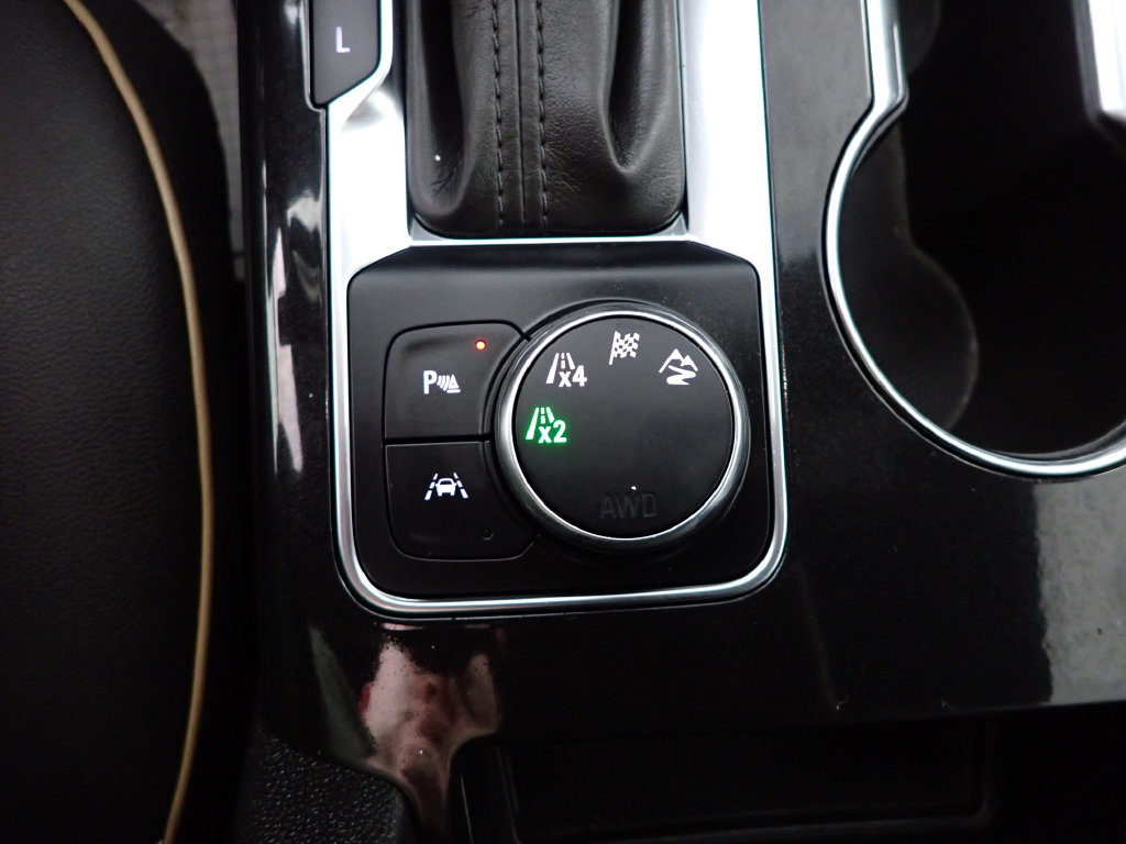 Used 2022 Chevrolet Blazer Premier w/ Enhanced Convenience Package AWD/4WD image 5