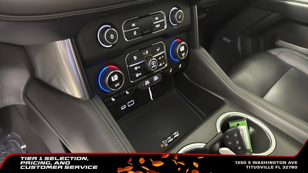 Used 2022 Chevrolet Tahoe Z71 w/ Luxury Package AWD/4WD image 22